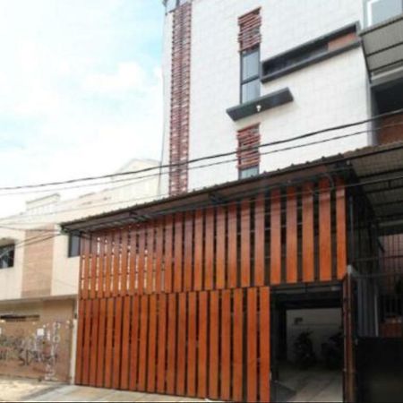 Kamar Keluarga Duri Kosambi Hotel Jakarta Exterior photo